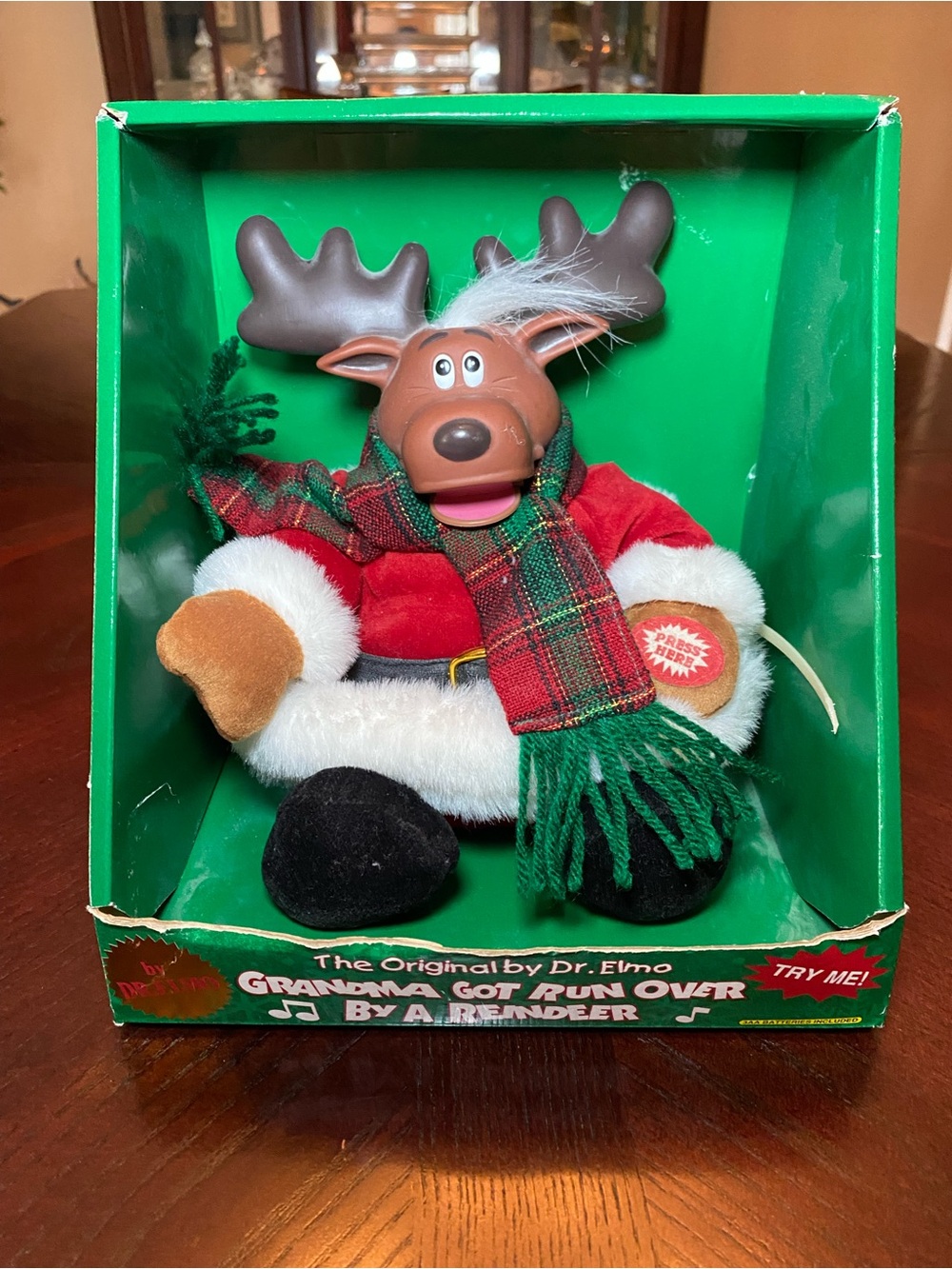 Vintage in box Dr. Elmo Plush Grandma Got Run Over By A Reindeer Toy works